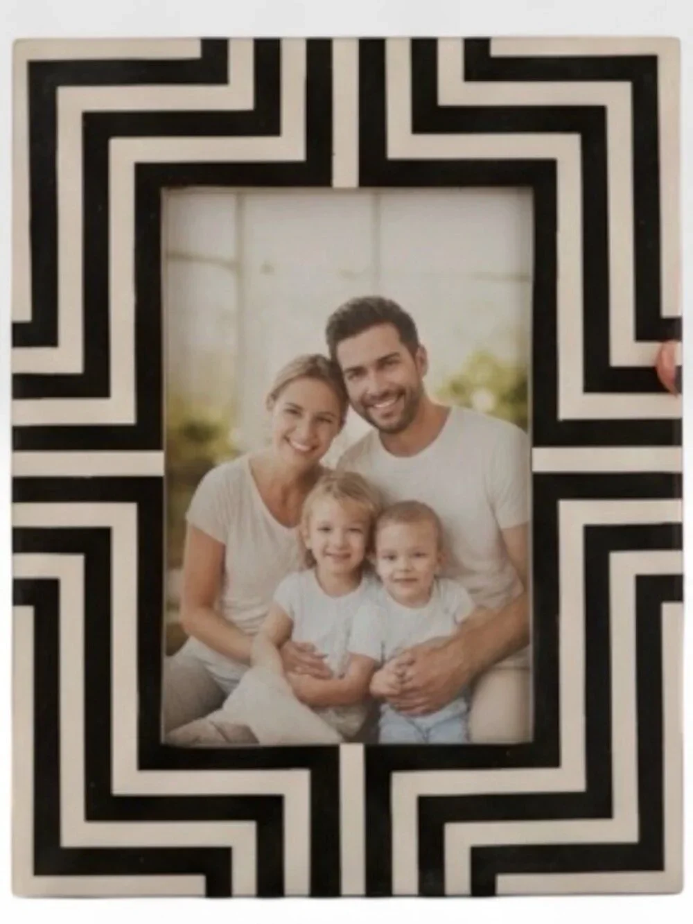 Geometric Stripe Picture Frame 4